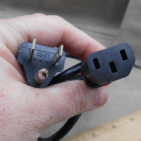 LIH Cheng LC-03 CH202G 10A 250V AC Replacement Power Cord 5' - Picture 5 of 6